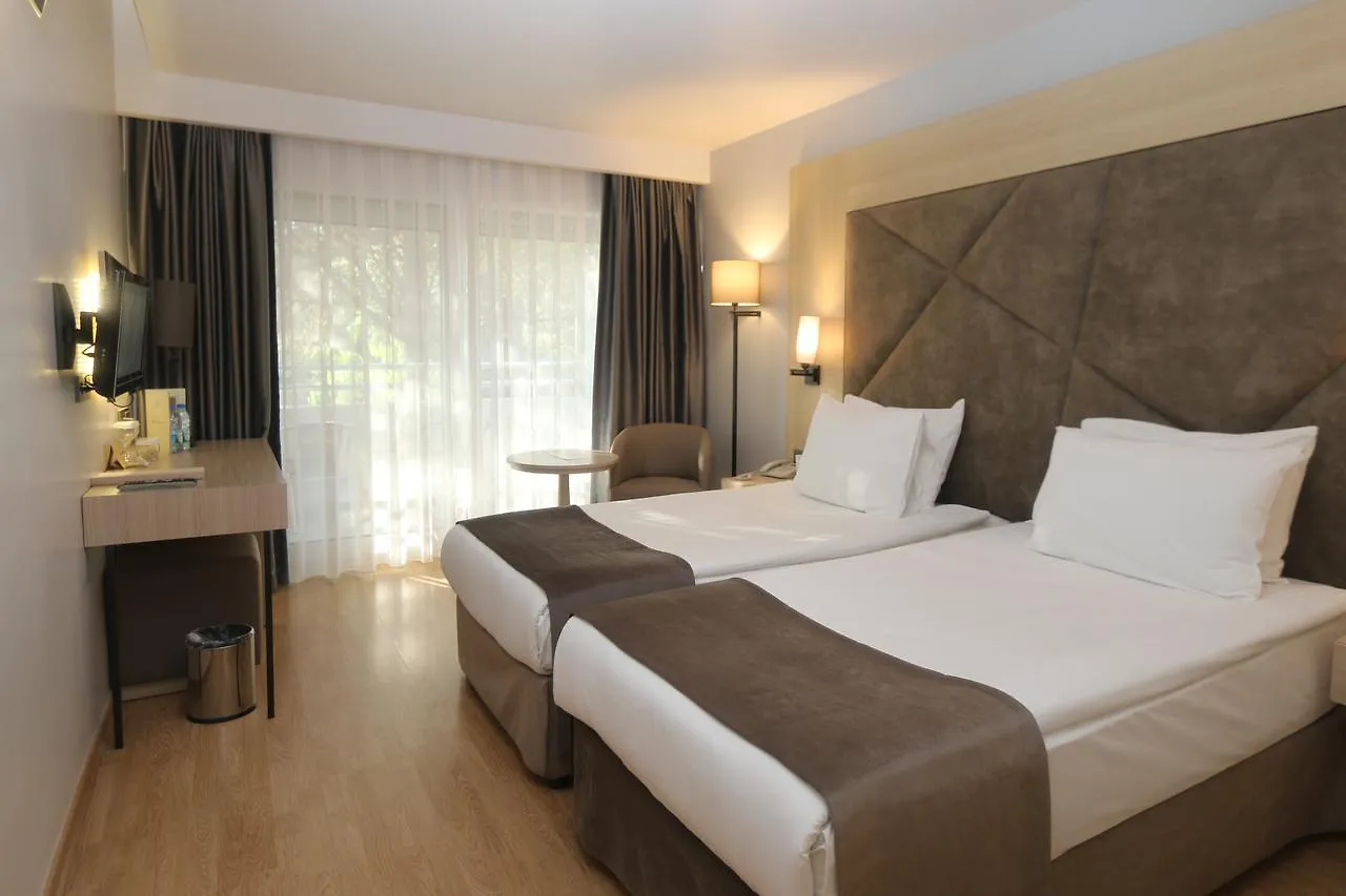 Altin Yunus Hotel&SPA - Çeşme 5*,